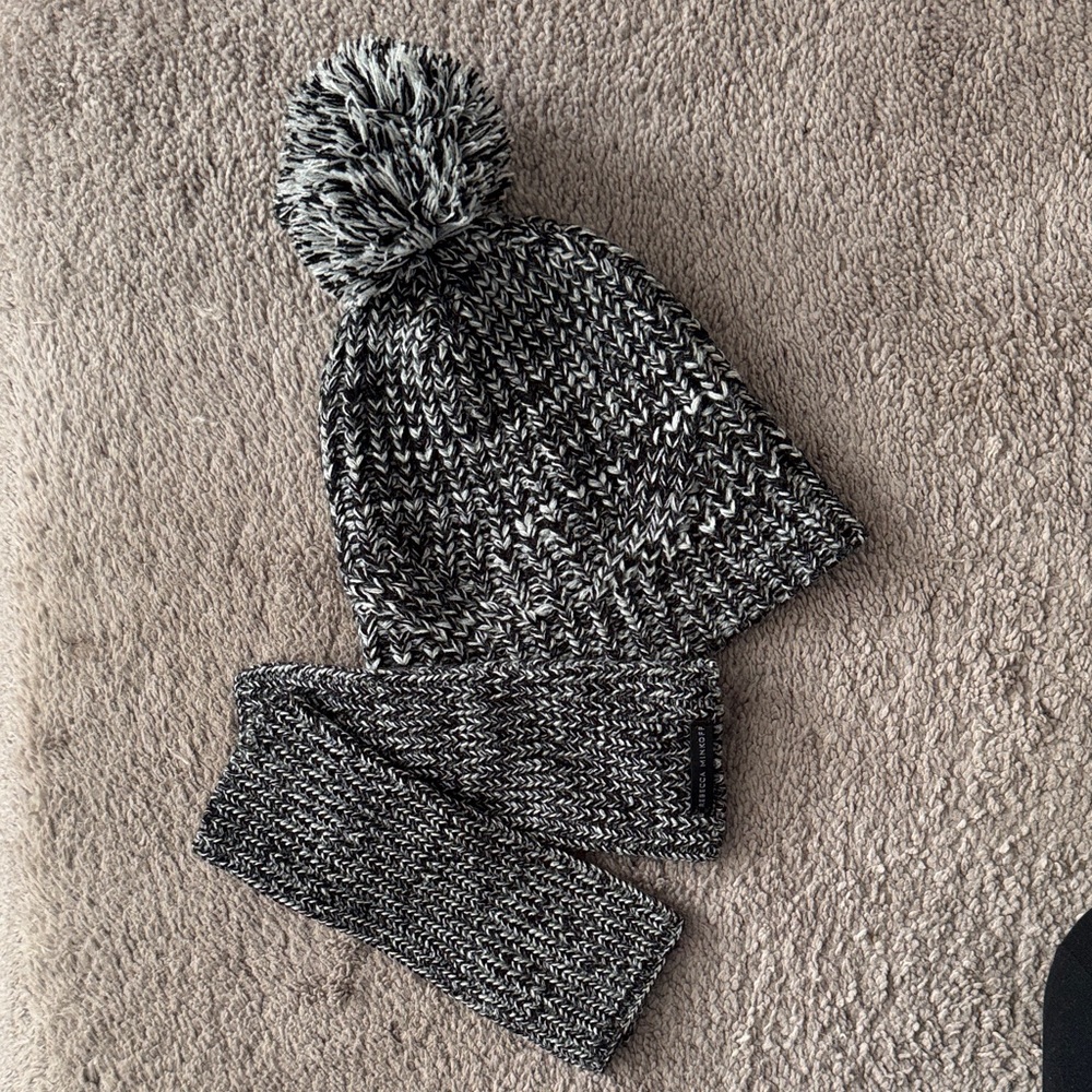 Rebecca Minkoff Knit Hat + Fingerless gloves
